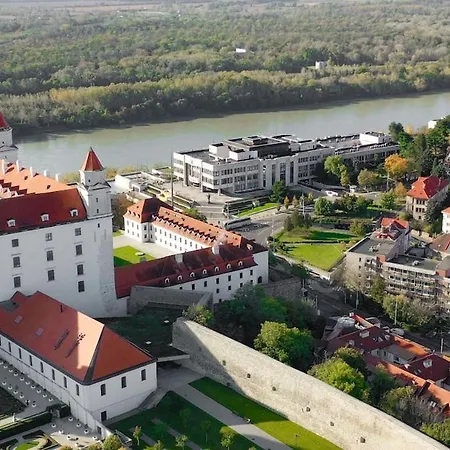 Apartment Wave Be Castle Bratislava