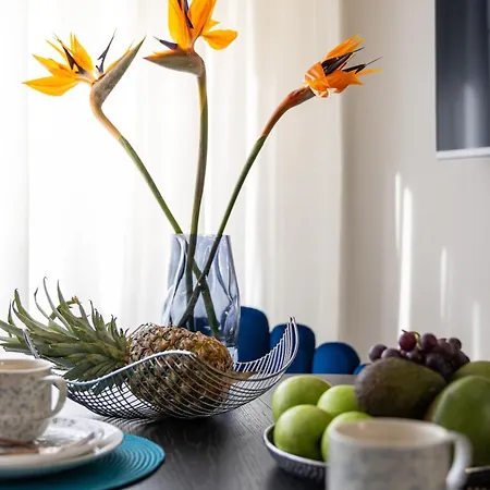 Wave Be Castle * Pressburg