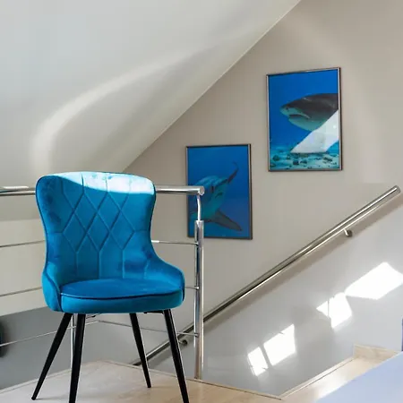 Apartment Wave Be Castle *