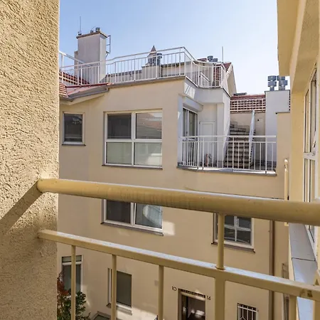 Wave Be Castle Apartment Bratislava